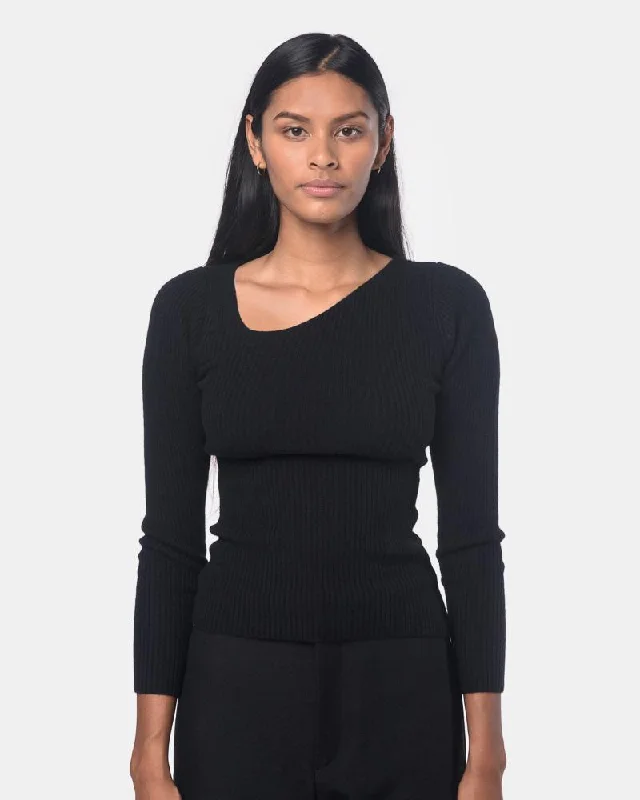 Curve Sweater in Onyx